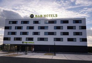 Front of property - B&B HOTEL Rennes Liffré (LIFFRE)