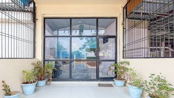 Entrada de la propiedad