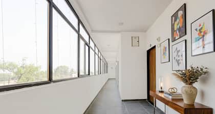 Fabhotel Grand Executive