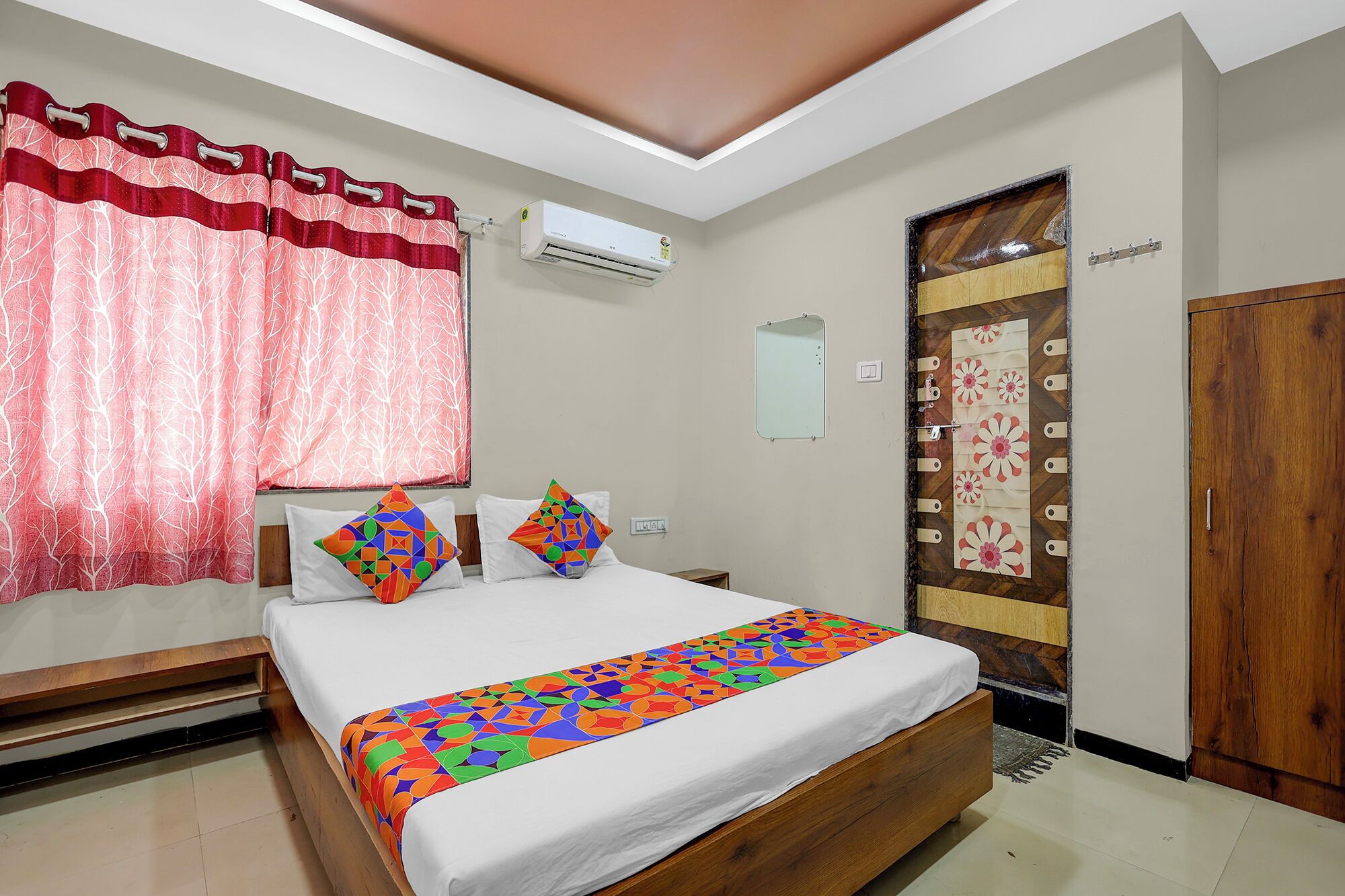 Seprai katun Mesir, seprai premium, Wi-Fi gratis, dan seprai linen