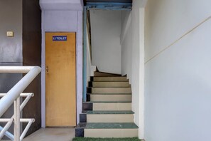 Lobby - Fabhotel Aditya Lodging (Chhatrapati Sambhajinagar)