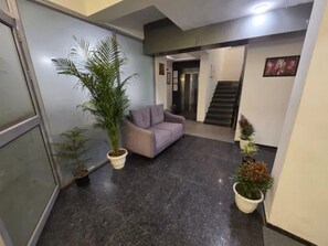 Zona de estar del vestíbulo