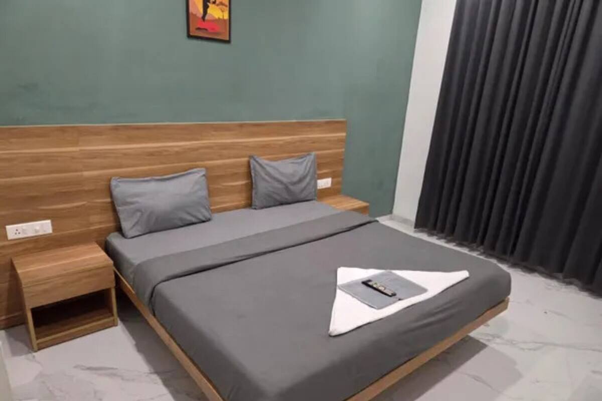 Habitación Deluxe | Sábanas de algodón egipcio, ropa de cama de alta calidad, wifi gratis