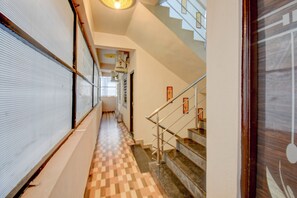 Lobby - Fabhotel Dream Sky (Pune)