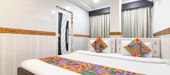 Continental Fab 飯店