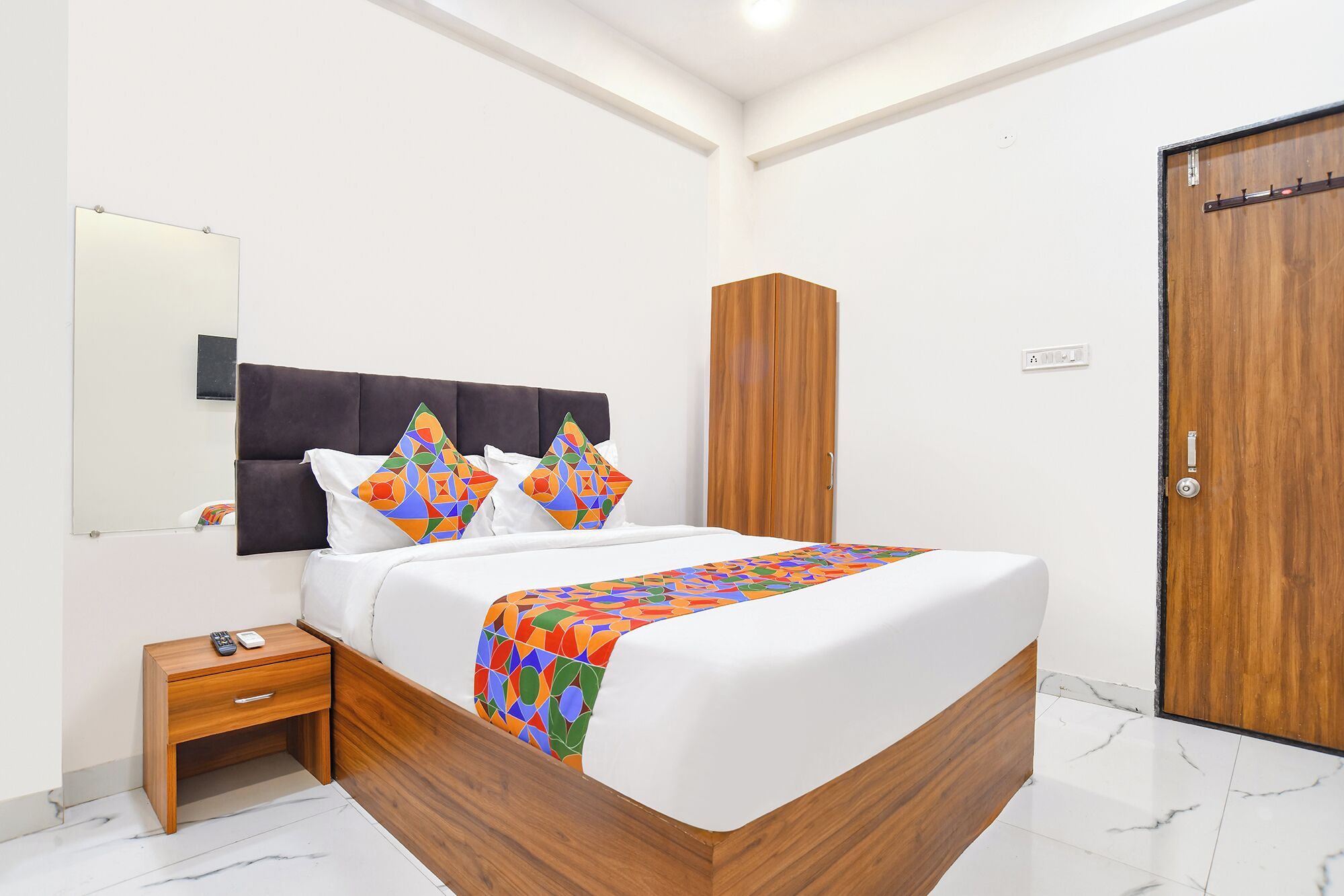 Sábanas de algodón egipcio, ropa de cama de alta calidad, wifi gratis