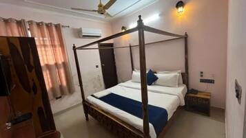 Deluxe-huone | Egyptinpuuvillaiset lakanat, ylelliset vuodevaatteet