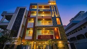 Fachada da propriedade