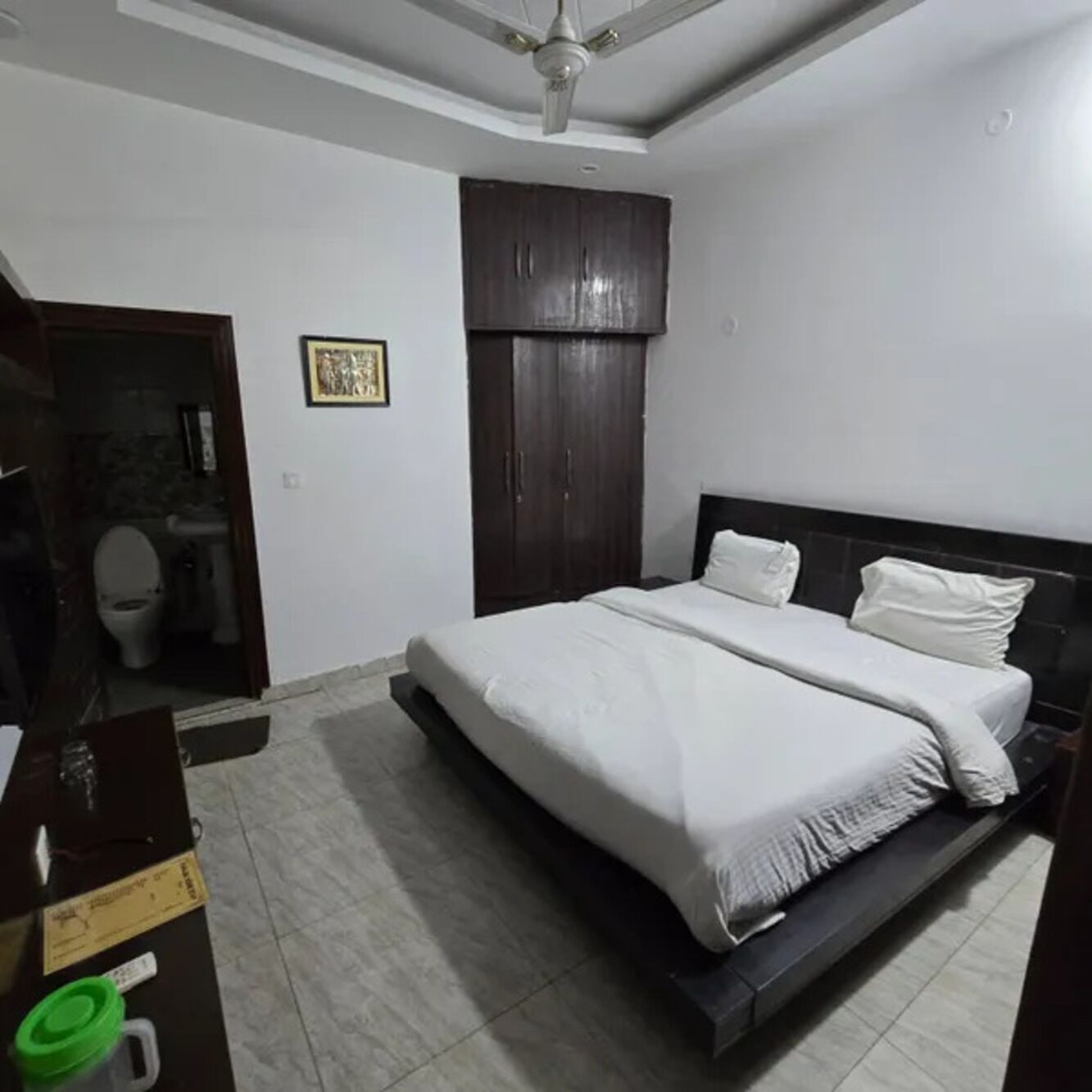 Habitación Deluxe | Sábanas de algodón egipcio, ropa de cama de alta calidad, wifi gratis