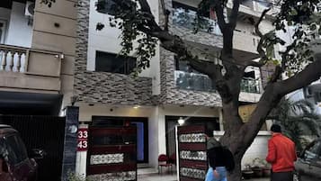 Entrée de l’hébergement