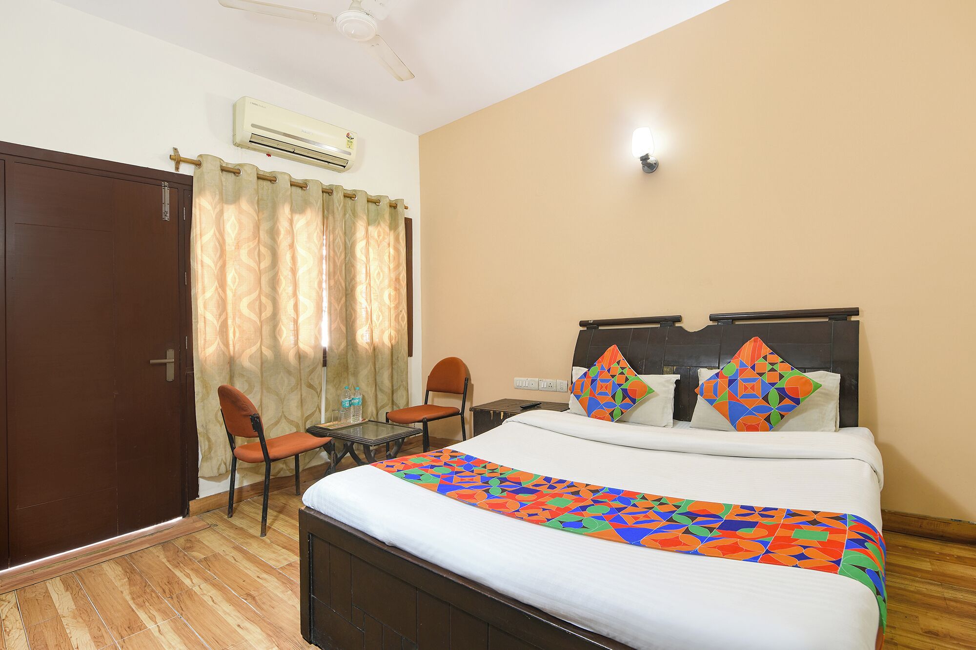 Habitación Premium | Sábanas de algodón egipcio, ropa de cama de alta calidad, wifi gratis