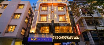 Fabhotel The Corporate Inn I