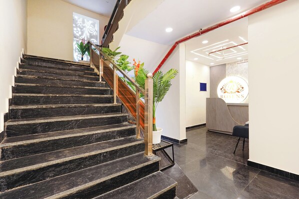 Staircase - Fabhotel Rosens (Greater Noida)