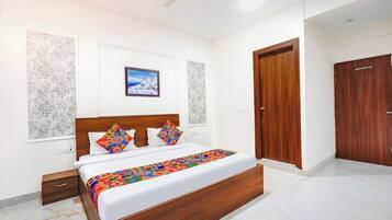 Deluxe Room | Egyptian cotton sheets, premium bedding, free WiFi, bed sheets