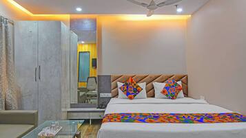 Deluxe Room | Egyptian cotton sheets, premium bedding, free WiFi, bed sheets