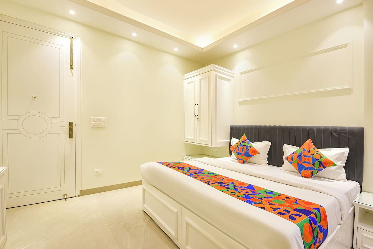 Deluxe Room | Egyptian cotton sheets, premium bedding, free WiFi, bed sheets