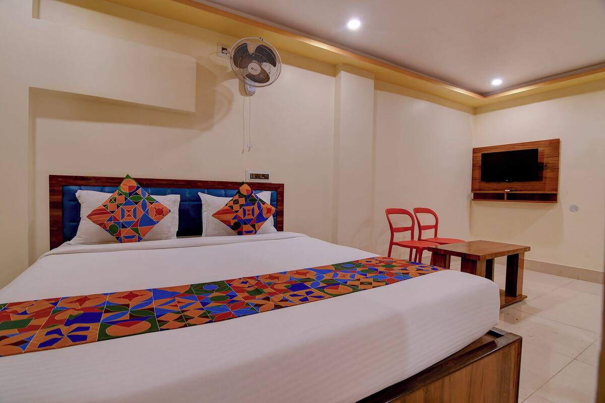 Deluxe Room | Egyptian cotton sheets, premium bedding, free WiFi, bed sheets