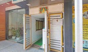 Lối vào nơi lưu trú