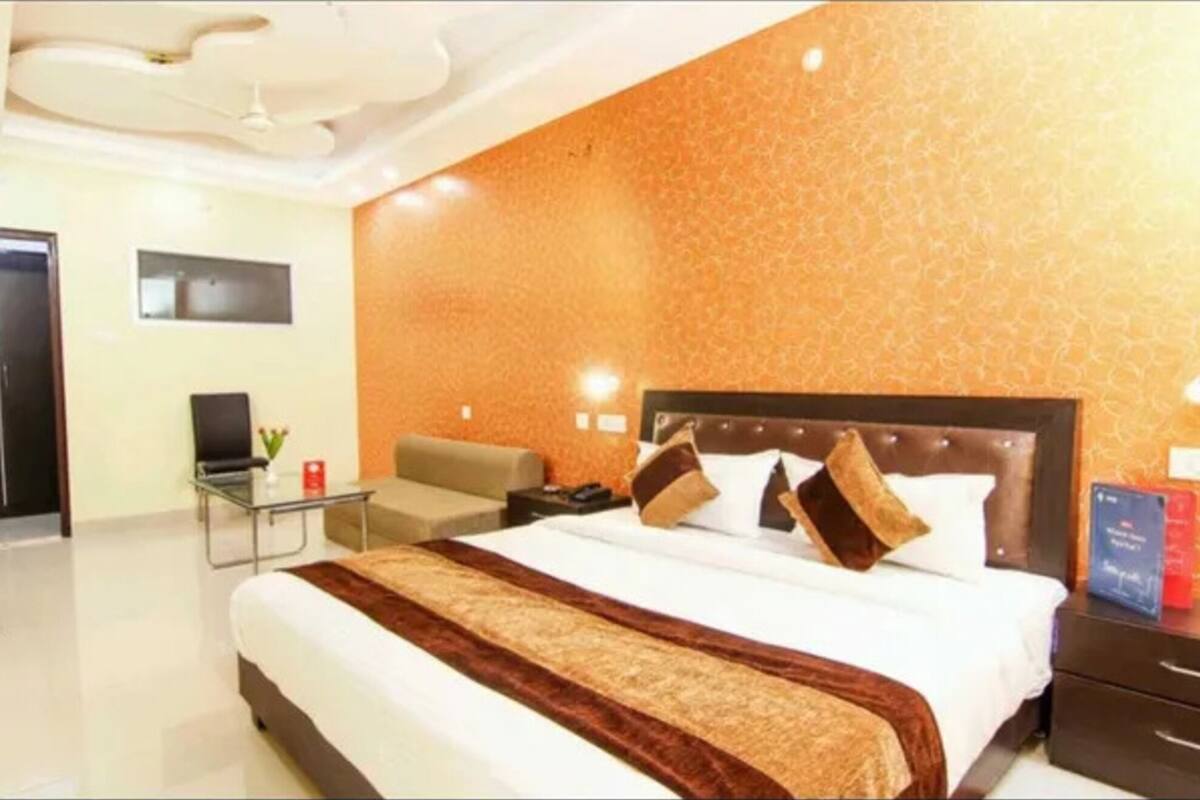 Executive Room | Egyptian cotton sheets, premium bedding, free WiFi, bed sheets