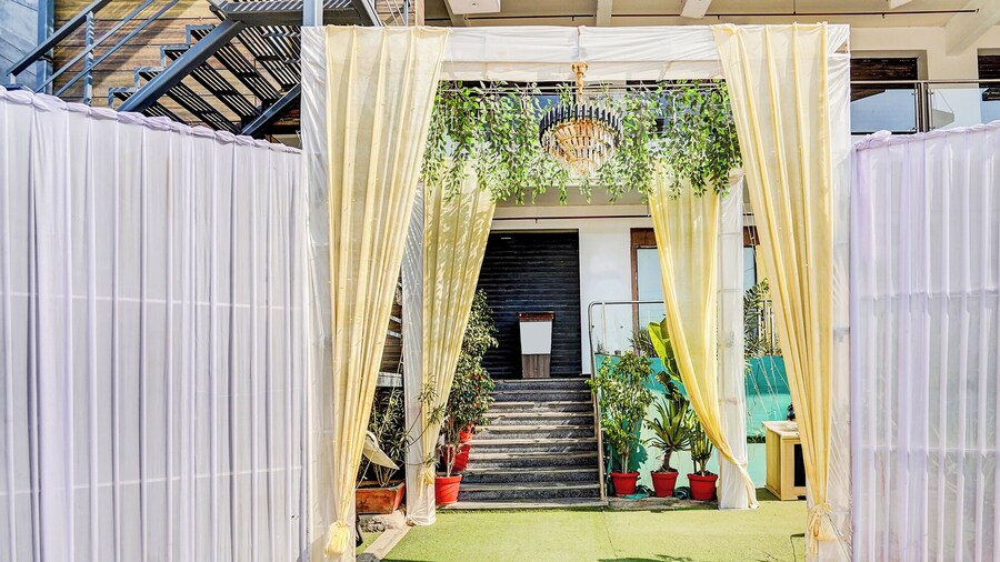 Fabhotel The Perfect