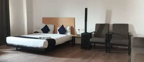 豪華客房 | 埃及棉床單、高級寢具、房內夾萬、免費 Wi-Fi