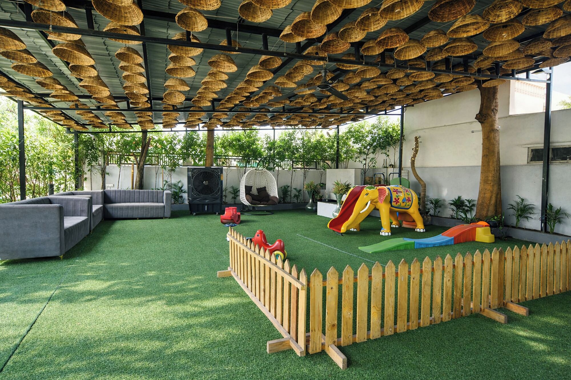 Area giochi per bambini (all'aperto)