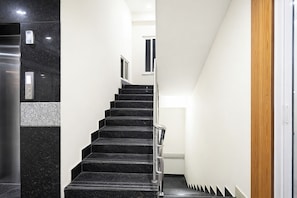 Staircase - Fabhotel The Cb Grand (Hyderabad)