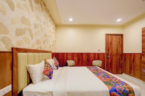 Egyptian cotton sheets, premium bedding, in-room safe, free WiFi - FabHotel Golden Stay I - Krishnarajapuram (Bangalore)