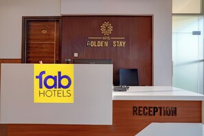 Reception - Fabhotel Golden Stay I (Bangalore)