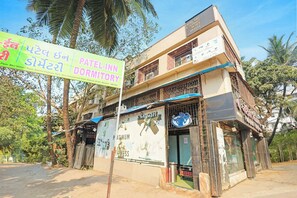 Exterior - Fabhotel Patel In Dormitory (Mumbai)