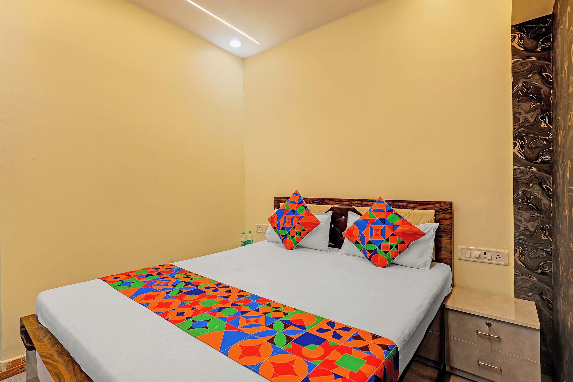 Deluxe Room | Egyptian cotton sheets, premium bedding, in-room safe, free WiFi