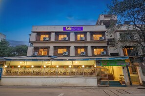 Front of property - Fabhotel Patel In Dormitory (Mumbai)