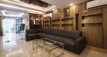 Fabhotel Crown Residency