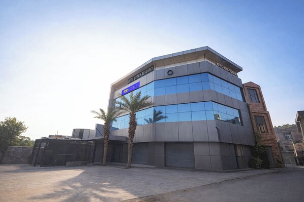 Exterior - Fabhotel Crown Residency (Faridabad)