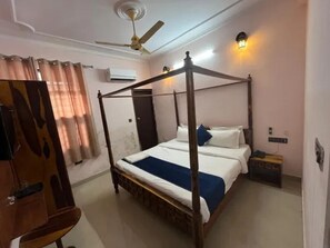 Chambre Premium | Draps en coton égyptien, literie de qualité supérieure, Wi-Fi gratuit