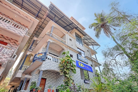 Fachada. Fabhotel Crystal Bay Baga