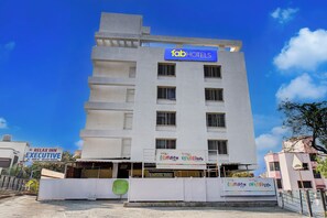Exterior - Fabhotel Relax Inn Executive (Pune)