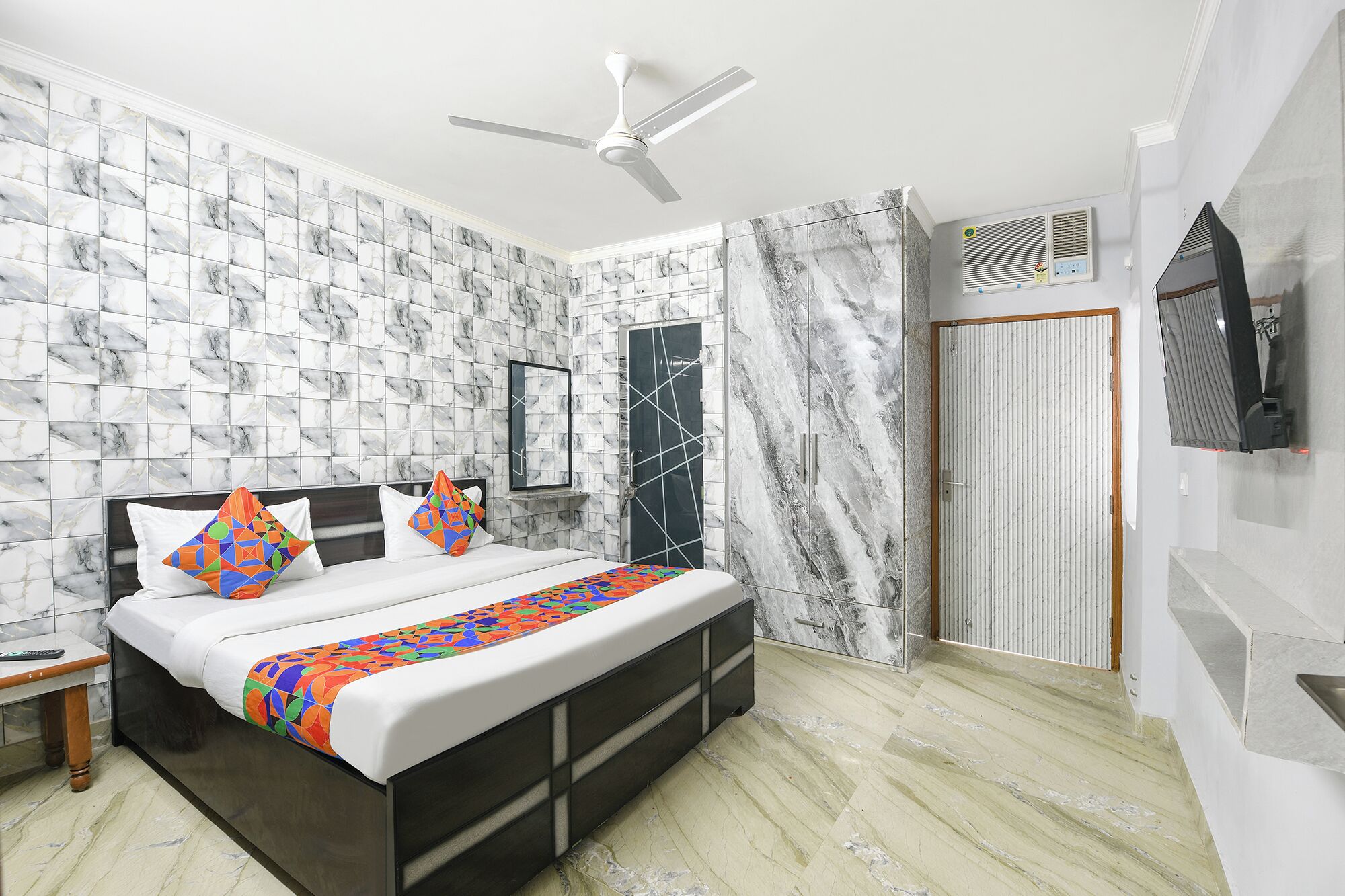 Draps en coton égyptien, literie de qualité supérieure, Wi-Fi gratuit