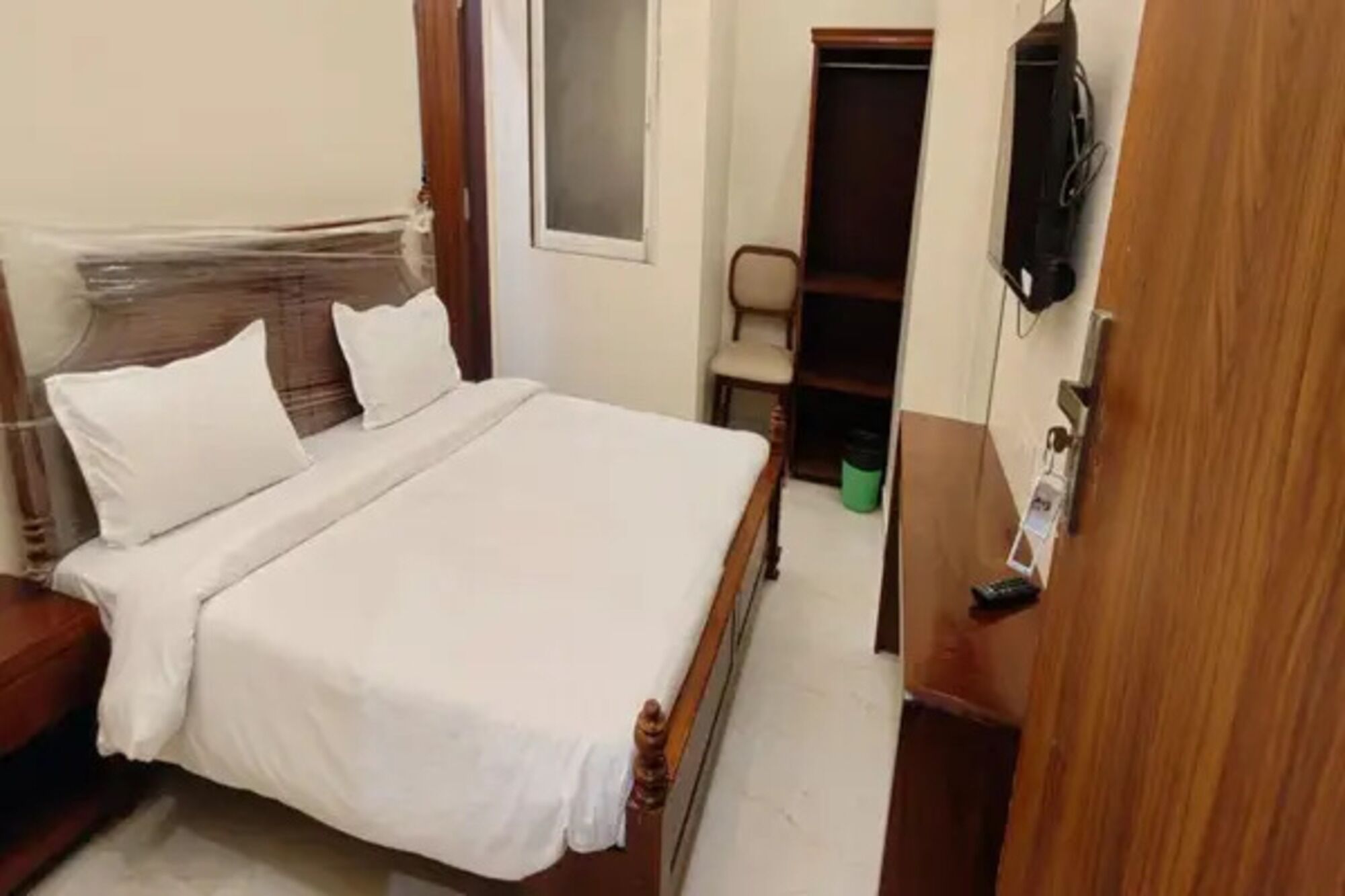 Phòng Deluxe | Bộ trải giường bằng vải cotton Ai Cập, bộ đồ giường cao cấp 