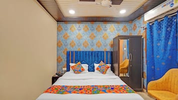 Rom – deluxe | Sengetøy i egyptisk bomull, sengetøy av topp kvalitet og safe på rommet