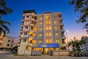 Exterior - Fabhotel Imperial Inn (Paud)