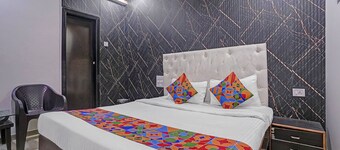 Fabhotel Om Residency