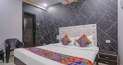 Fabhotel Om Residency