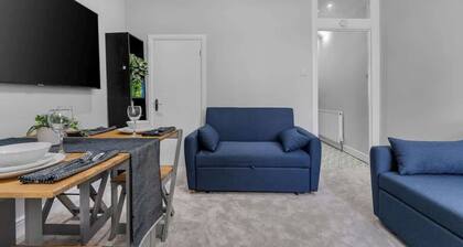 East Croydon Home, Near Station & Gatwick Airport