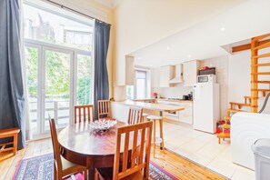 Unclassified image, 2 of 13, button - Prime Location Apartment   Châtelain  Saint-Gilles – Self checkin (Saint-Gilles)