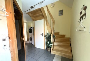 Interior - Hello and welcome to Christianshus! (Varel)