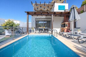Pool - Villa Saktouris, Private Pool, Near Beach, South Crete (Kato Saktouria)