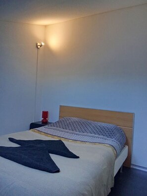 Unclassified image, 2 of 6, button - Vrbo Property (Le Barcarès)