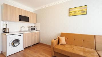 Family Duplex, 4 Bedrooms, City View | Interior