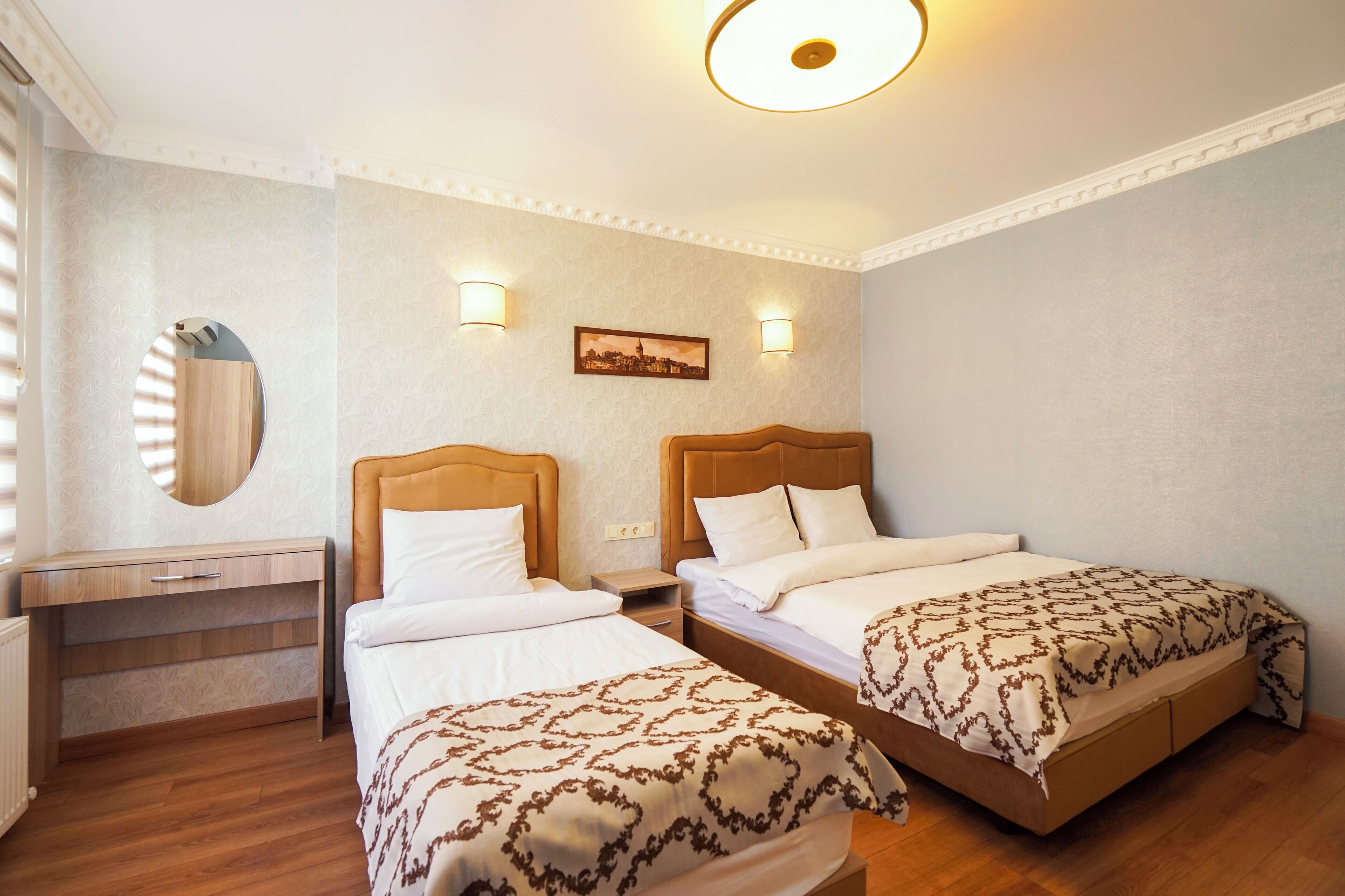 غرفة دوبلكس عائلية - ٤ غرف نوم - منظر للمدينة | مكواة/لوح كي وواي فاي مجانًا